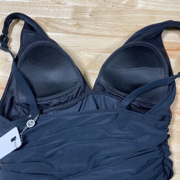 Magicsuit NWT Celine Black Swim Dress 6008007 Size 14 Wireless Bra Slimming - Picture 9 of 12